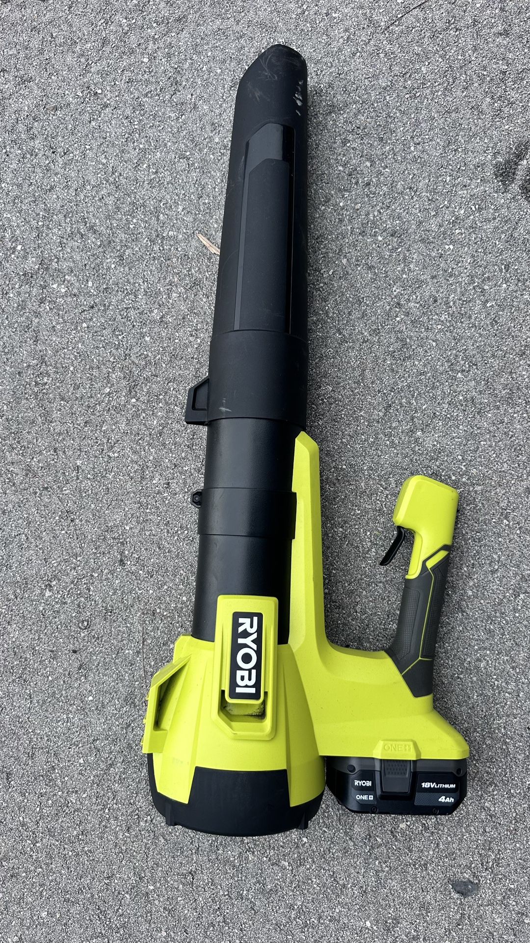 Ryobi ONE 18V Cordless Leaf Blower with 4Ah Battery – Good Condition