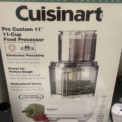 Cuisinart custom 11 cup food processor