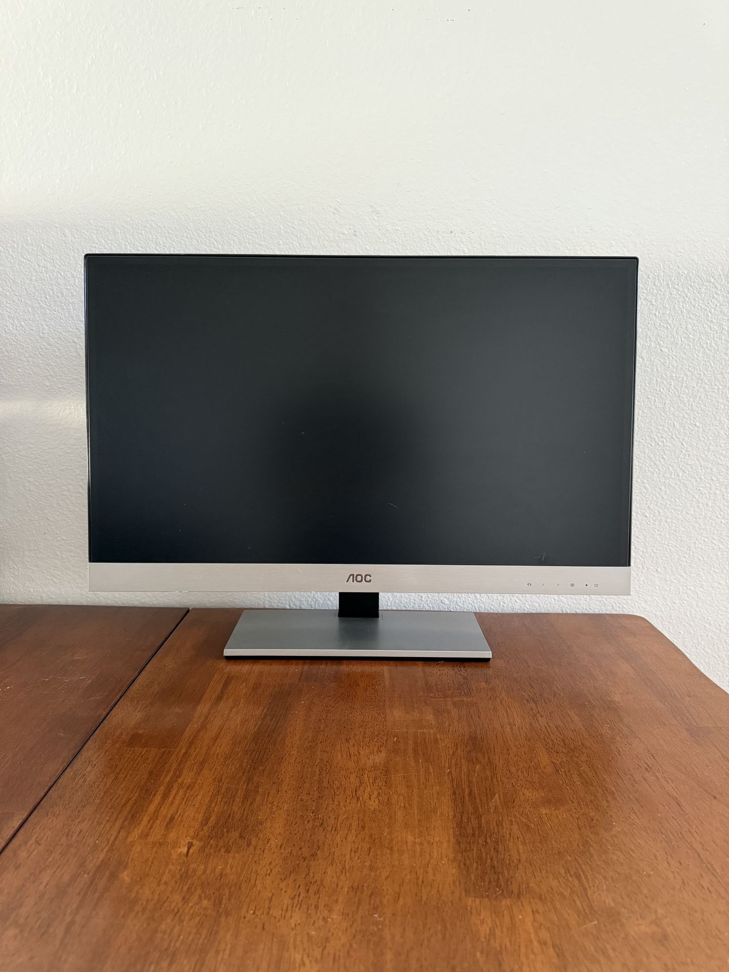 * * 28” AOC Computer Monitor - LCD * * 