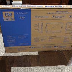 NEW 43’ 4K SMART TV