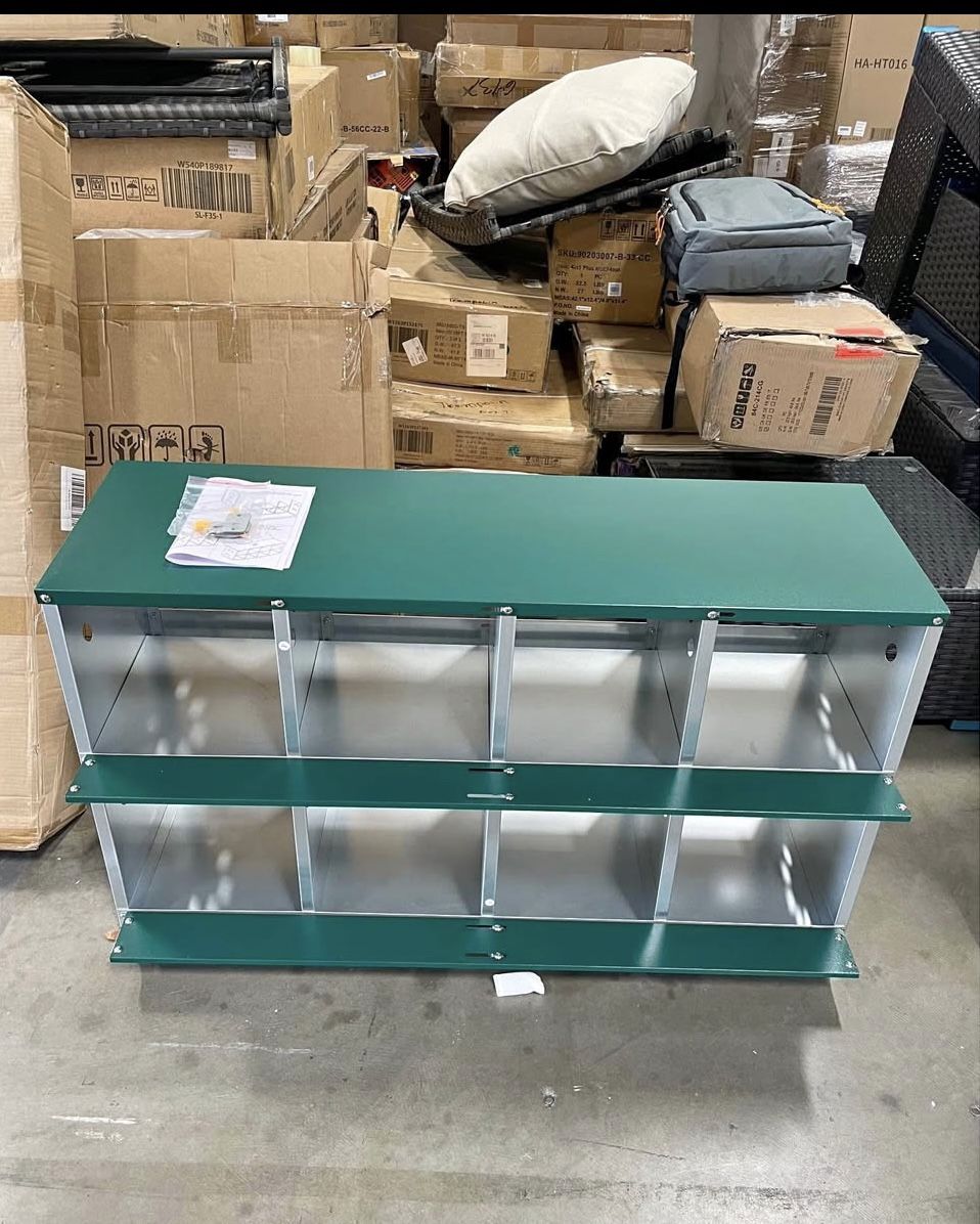 New Chicken Nesting Box 8 Compartment Metal Nesting Box Wall Mountable Nesting Boxes
