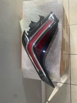2020-2024 Cadillac  ct4 left  tail light