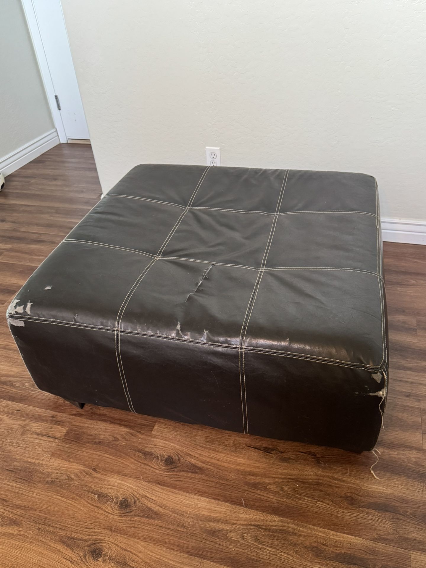 FREE Ottoman