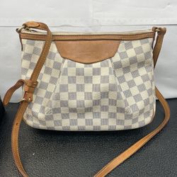 Authentic Louis Vuitton Damier Azur Siracusa MM shoulder bag purse crossbody! 