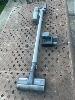 Powerful Samsung Jet cordless stick vacuum