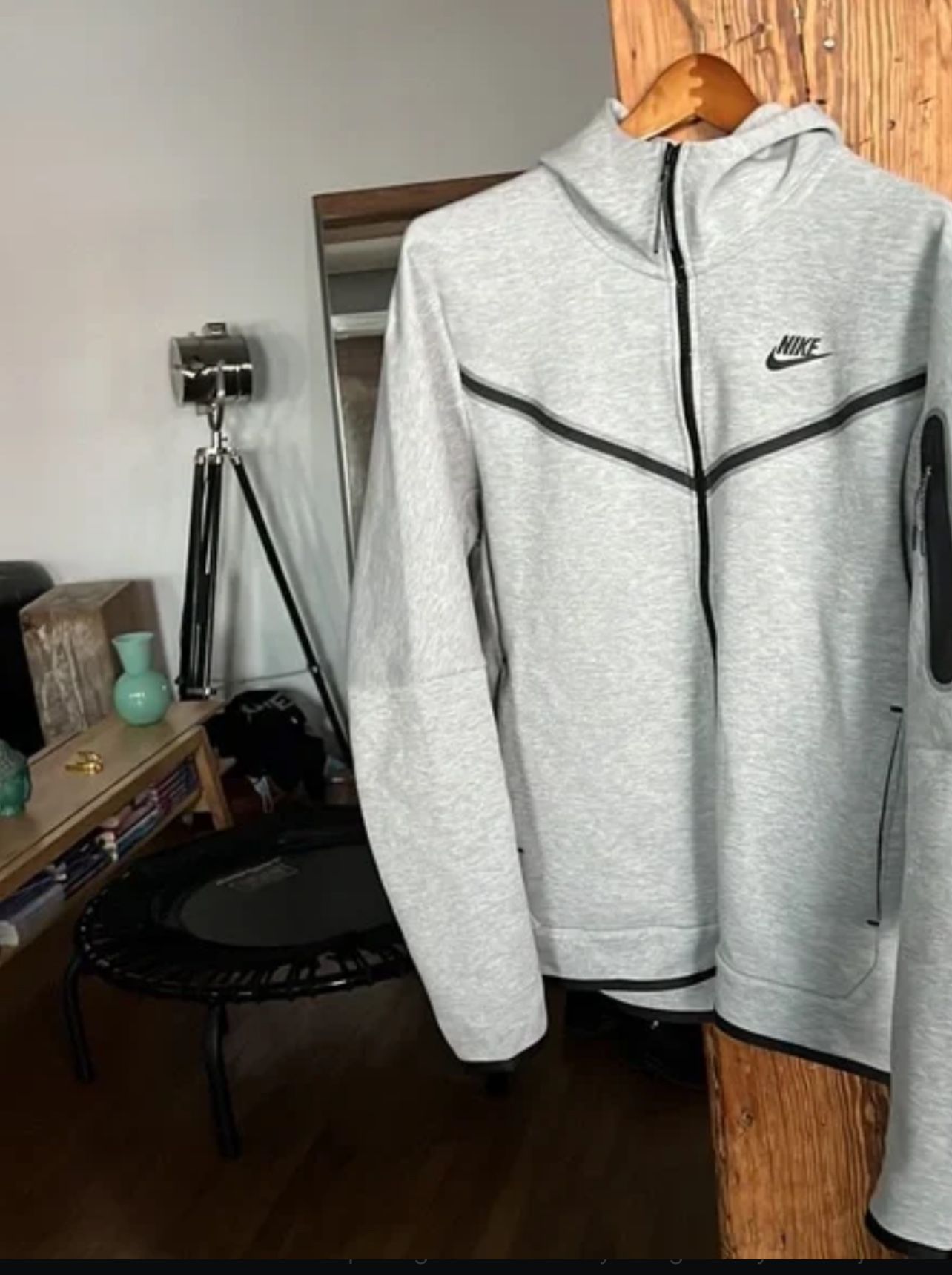 grey nike tech