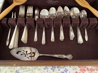 Prestige plated silverware set