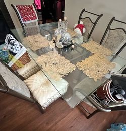 Dinning Room Table