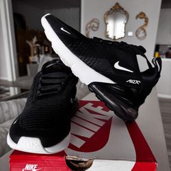 Nike Air Max 270 Black White • Youth 7Y / Women’s ~8 • Running Casual Sneakers