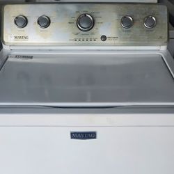 super capacity  Maytag washer