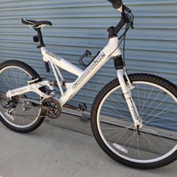 CANNONDALE MOUNTAIN BIKE FULL SUSPENSION 21 SPEEDS TIRE 26 SIZE L