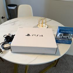 PlayStation 4 Slim – Excellent Condition