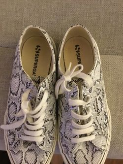 SUPERGA women’s snakeskin style sneaker size 8