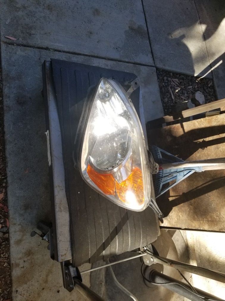 Honda CR-V 02-04 Left, US DRIVER'S SIDE Headlight