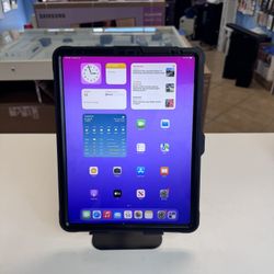 iPad Pro 12.9inch 256GB WiFi & LTE Unlocked With heavy duty case