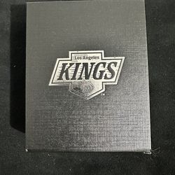 Anze Kopitar retirement commemorative crystal puck