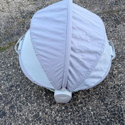 On-the-go Baby Dome 