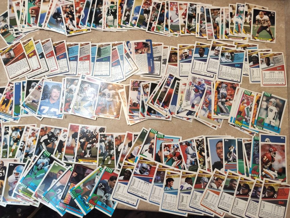 Topps Cards Football, Baseball, Basketball 603 Pcs