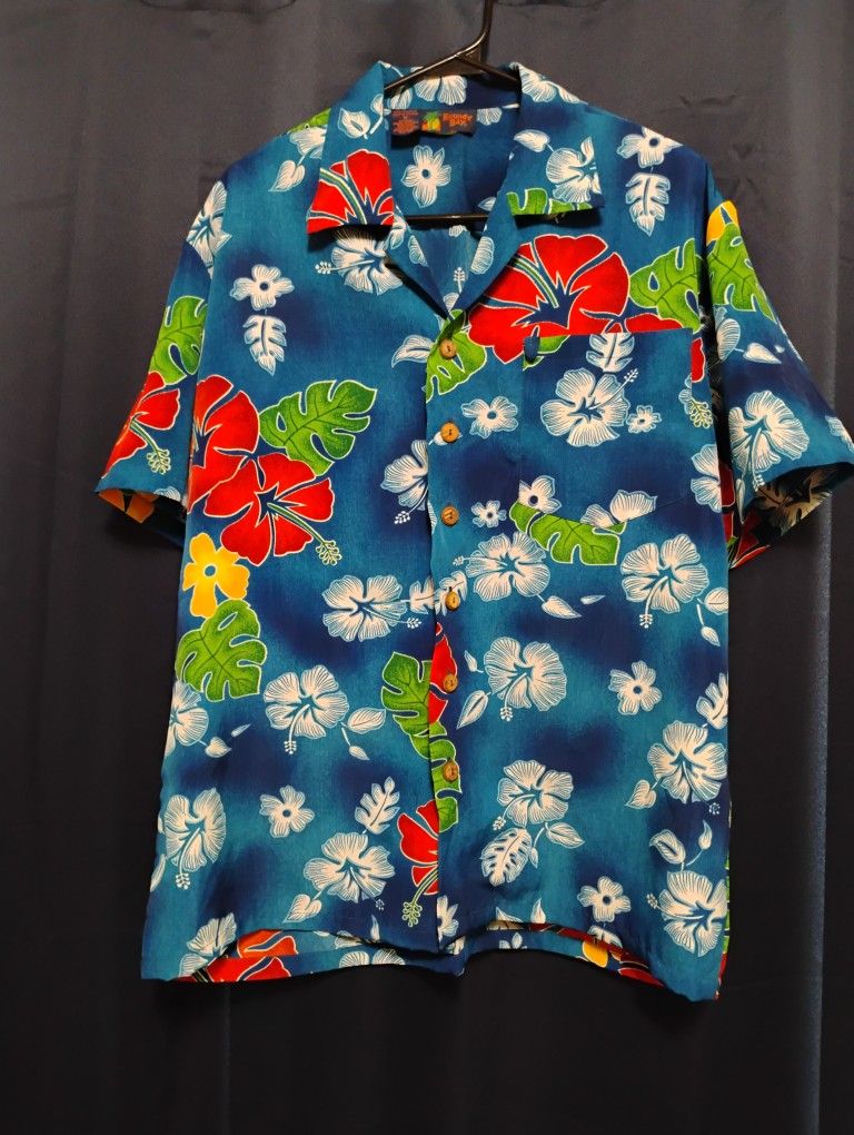 Roundy Bay Hawaiian Button Up Shirt Size Medium