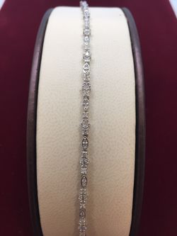 14 K W Diamond Ladies Tennis Bracelet