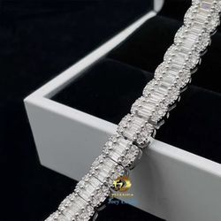 Baguette Tennis Chain 8mm Cz  24” 