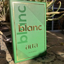 ✨ Blanc Aura Eau de Parfum – Beautiful Packaging ✨