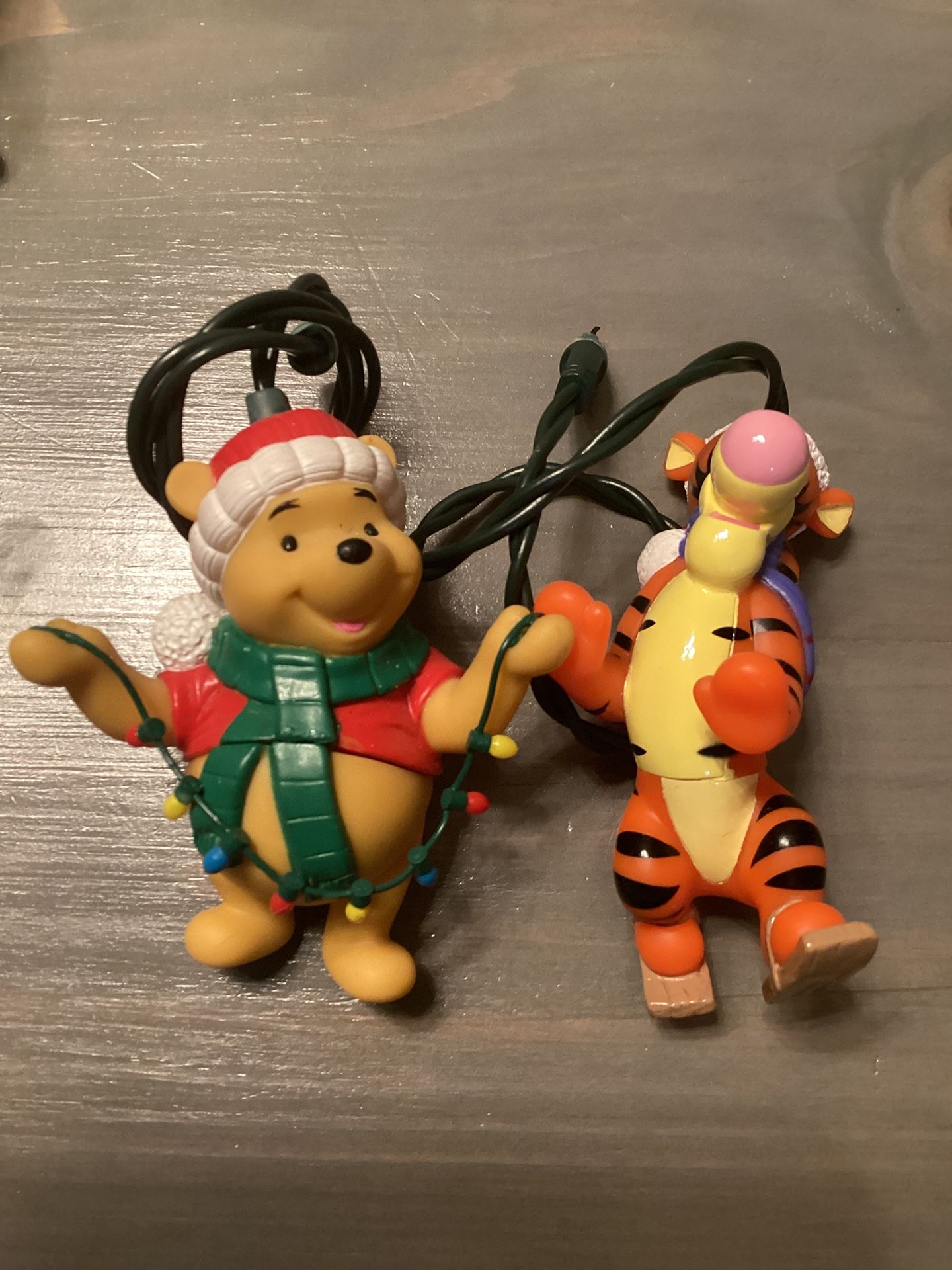 Set Of 2 Winnie The Pooh And Tigger Light Ornament, Plugs Into Your Lights