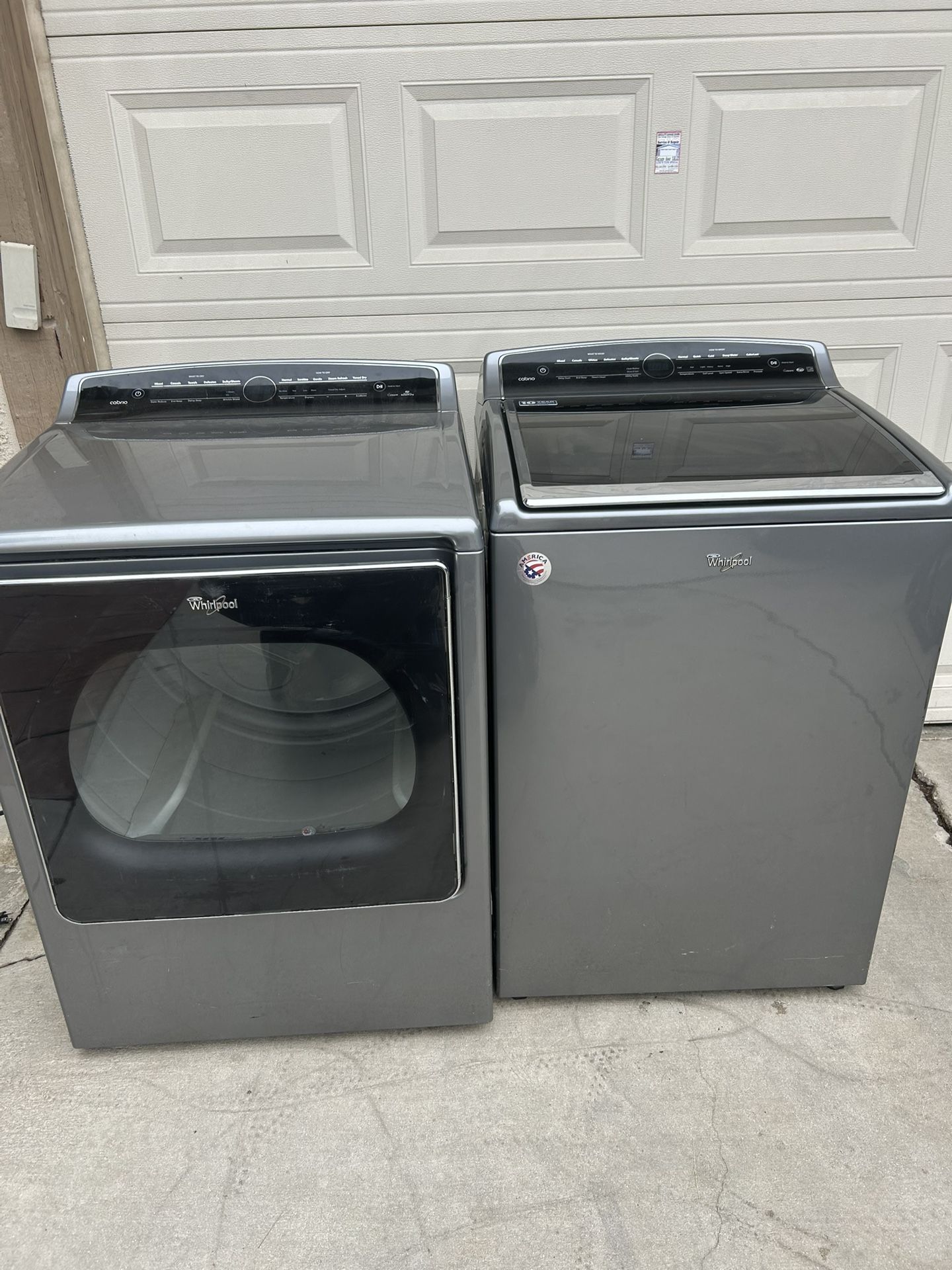 Whirlpool Washer And Gas Dryer 