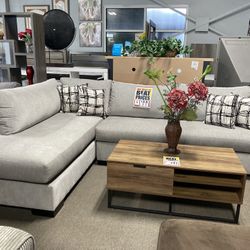 Grey Sectional 🩶⭐️ $1,899