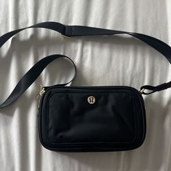 Lululemon camera bag