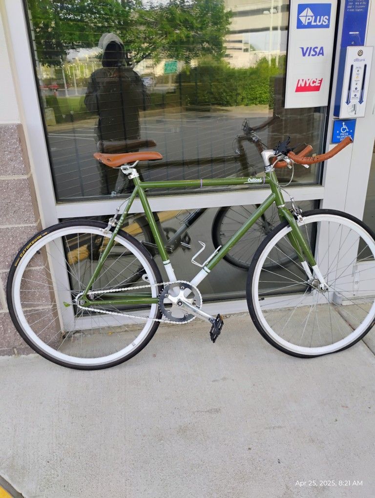 Critical Harper Bike 