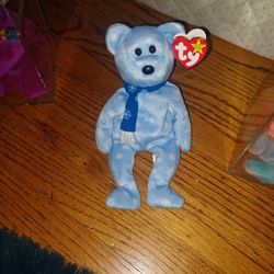 Very RARE 1999 Holiday  Beanie Baby Bear