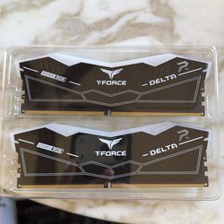 T-Force Delta DDR5 16GB 6400 (1Rx8) ram sticks