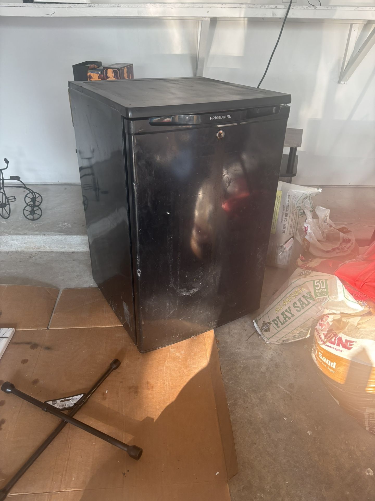 Fridgidare Mini Fridge