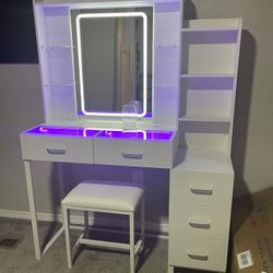 Vanity Mirror NEW