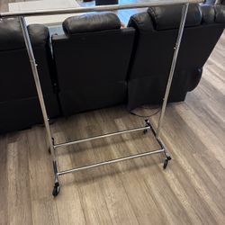 Clothing Rack 4’ Tall
