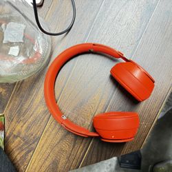Wireless Beat headphones 