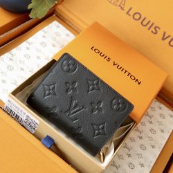 LV M82329 Wallets Black 