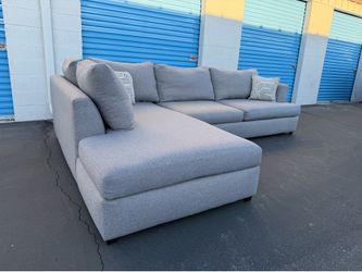 Gray Modular Sectional Couch 🚛🚚 Free Delivery 🚛🚚