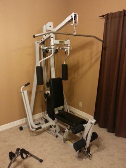 Hoist 880 home gym hotsell