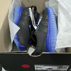 Adidas Kaptir 4.0 - Size 5.5 Kids