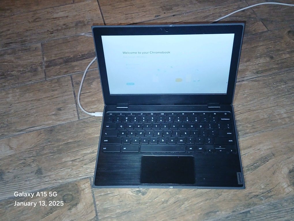 Lenovo E100 Laptop
