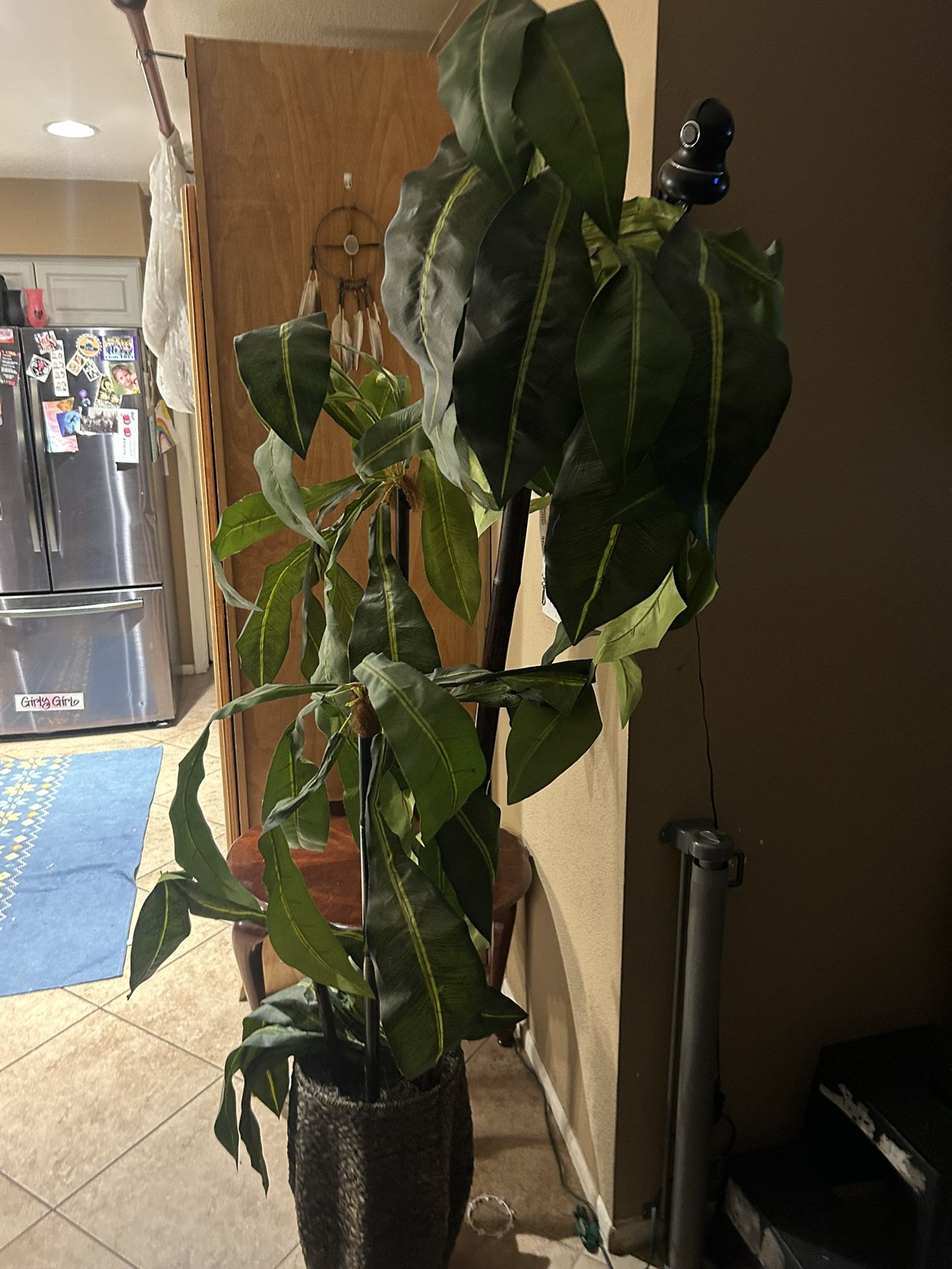 6 Ft artificial tree
