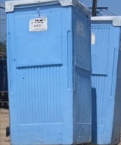 Porter potty on trailer
