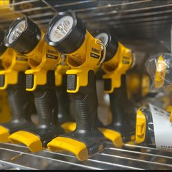 Dewalt LED light ( Tool Only )