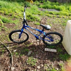 Medium size kid bike