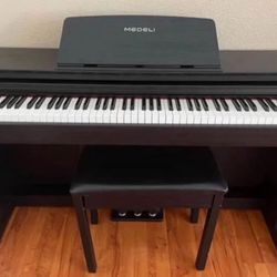 Medeli DP260 Full Digital Piano - Stool Included