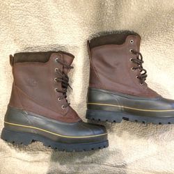 Men’s size 10 Sorel boots waterproof Coalhurst like - new
