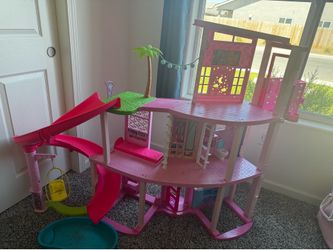Barbie dream house