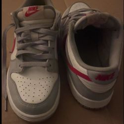 White Wolf Grey University Gs 